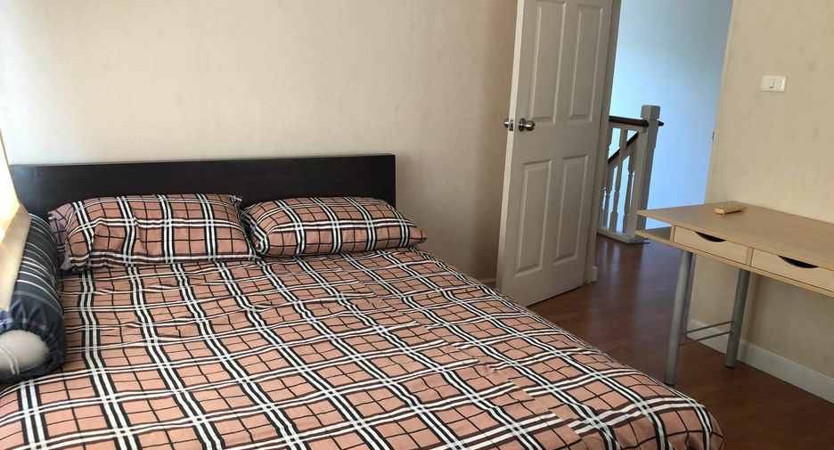 Haus zur Miete mit 3 Zimmer in Bang Phli, Samut Prakan