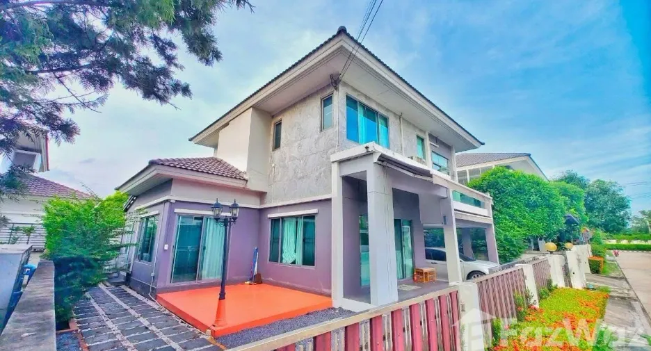 For rent 4 bedrooms house in Lat Krabang, Bangkok
