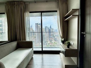 For rent 1 bed condo in Khlong San, Bangkok