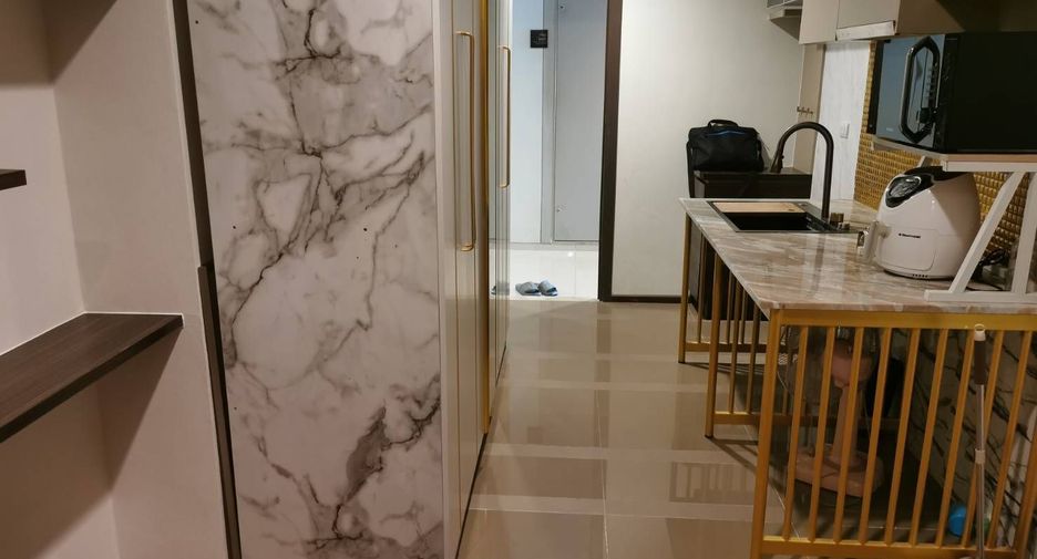 Wohnung zur Miete mit 1 Zimmer in Khlong San, Bangkok