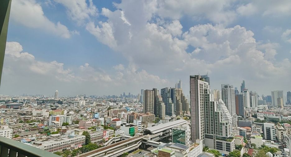 Wohnung zur Miete mit 1 Zimmer in Khlong San, Bangkok