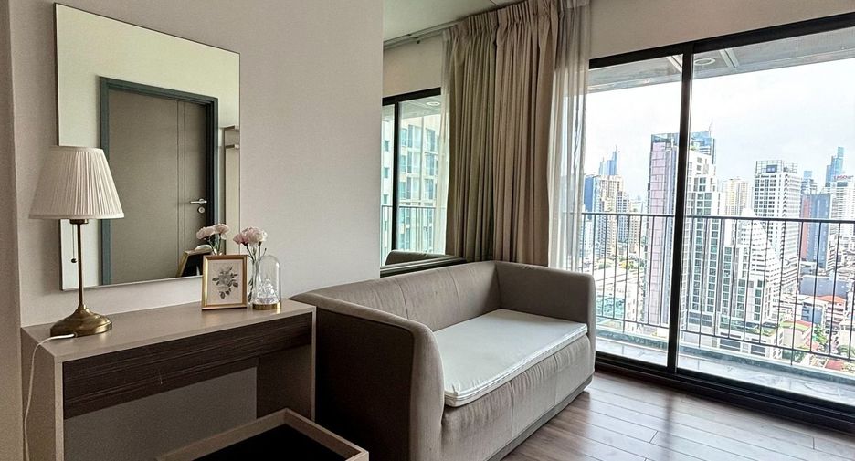 Wohnung zur Miete mit 1 Zimmer in Khlong San, Bangkok