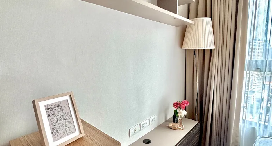 À louer 1 chambre condo à Khlong San, Bangkok