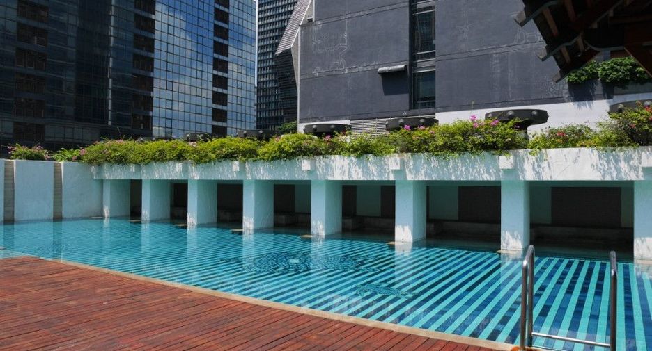 À louer 3 chambres condo à Pathum Wan, Bangkok