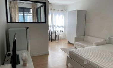For rent studio condo in Sathon, Bangkok