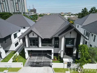 Haus zur Miete mit 5 Zimmer in Bang Na, Bangkok