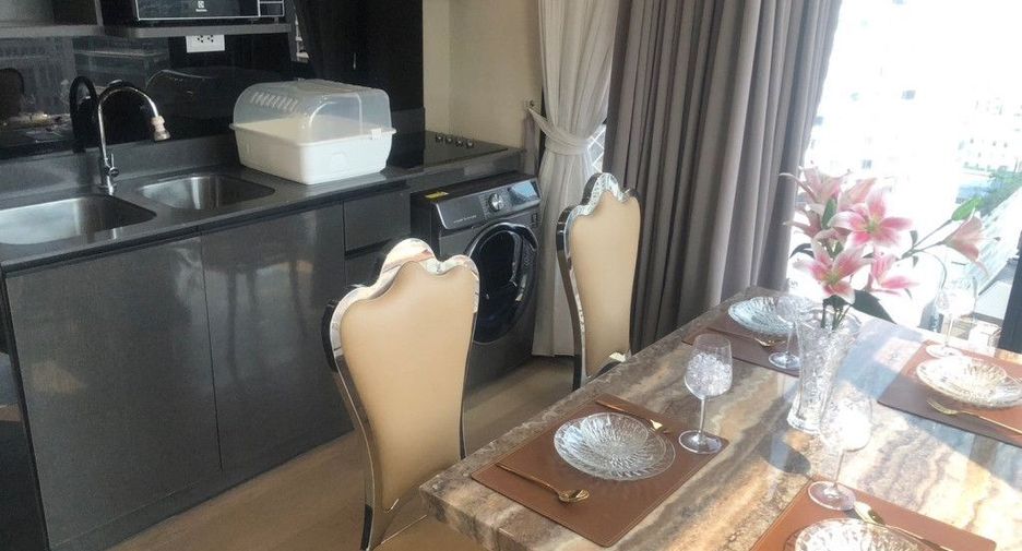 Аренда 2 спальни кондо в Кхлонг Тоеи, Бангкок