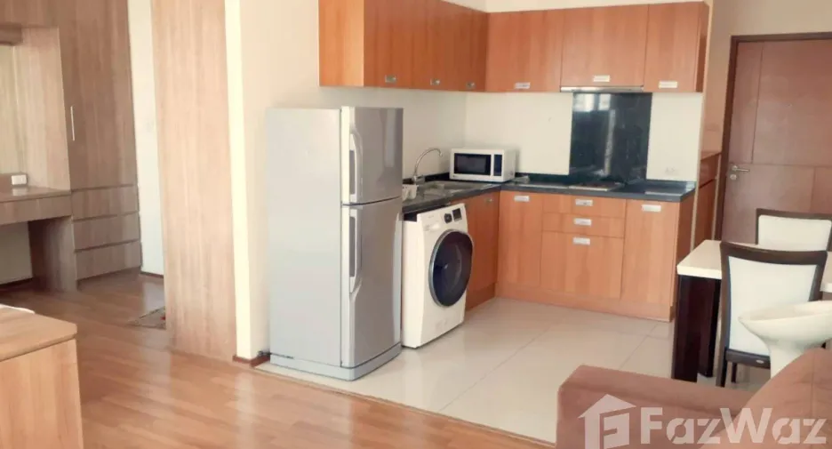 Condo en alquiler de 1 habitaciones en Khlong San, Bangkok