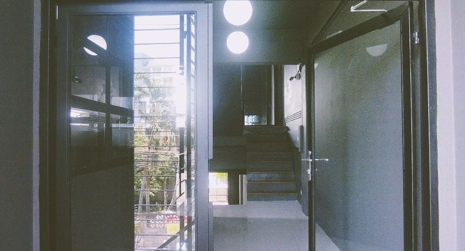 Reihenhaus zur Miete mit 5 Zimmer in Chatuchak, Bangkok