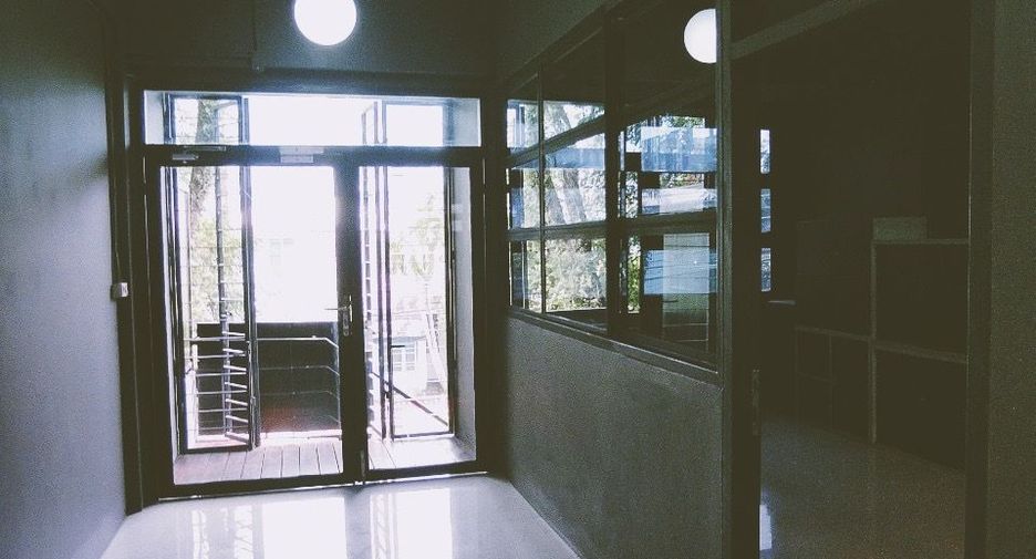Reihenhaus zur Miete mit 5 Zimmer in Chatuchak, Bangkok