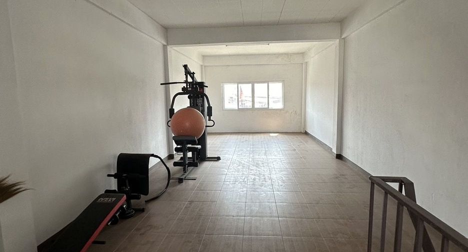 For rent 2 bedrooms townhouse in Don Mueang, Bangkok