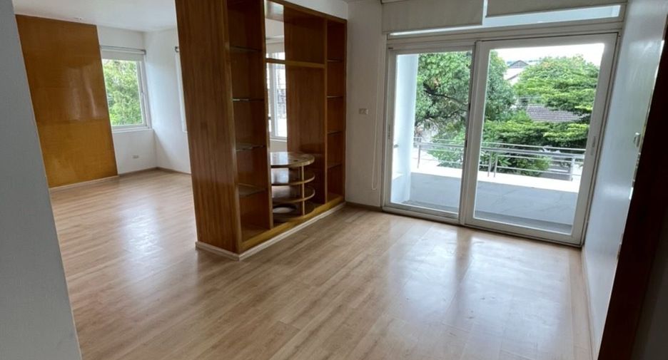 ให้เช่า 4 ห้องนอน บ้านเดี่ยว ใน จตุจักร, กรุงเทพฯ
