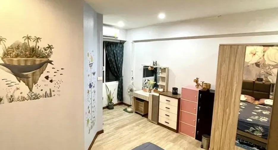 For rent 1 bed condo in Watthana, Bangkok