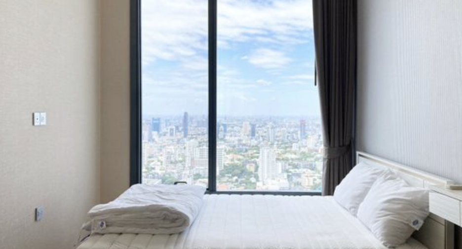 For rent 2 bedrooms condo in Watthana, Bangkok