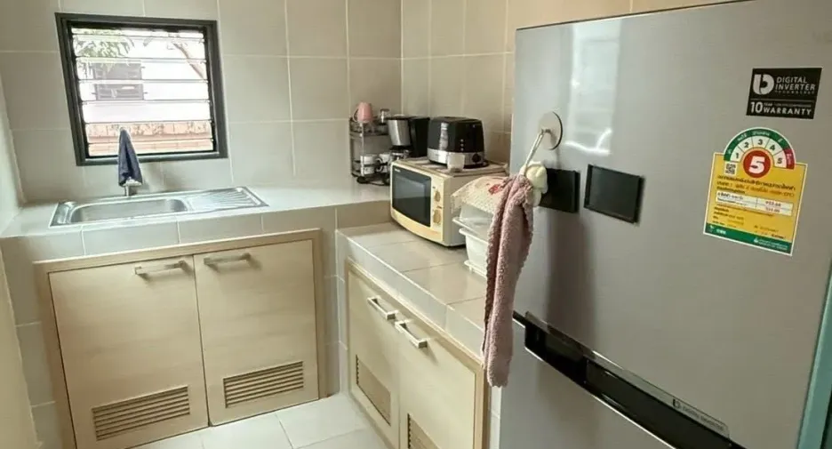 For rent 3 bedrooms house in Khlong Sam Wa, Bangkok