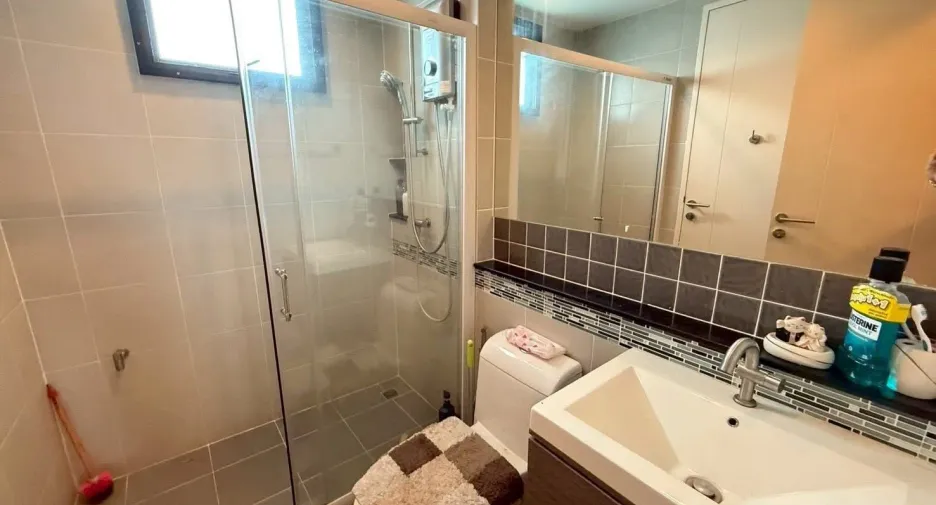 For rent 3 bedrooms house in Khlong Sam Wa, Bangkok