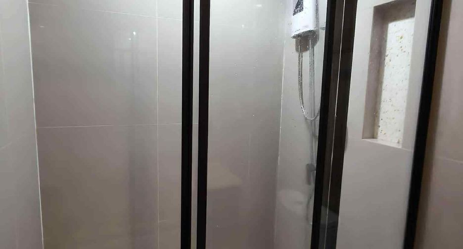 Condo en alquiler de 1 habitaciones en Huai Khwang, Bangkok