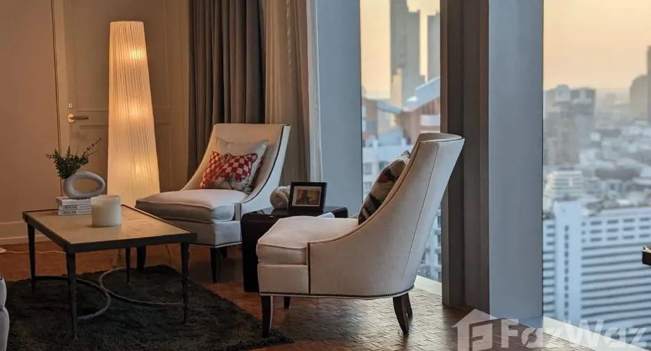 For rent 2 bedrooms condo in Sathon, Bangkok