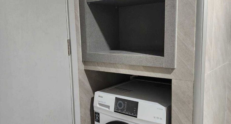 For rent studio condo in Bang Rak, Bangkok