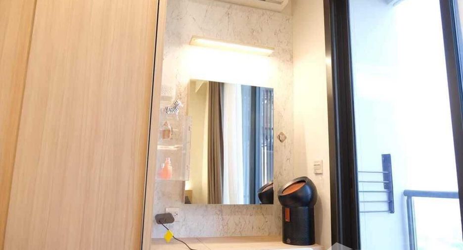 For rent 1 bed condo in Phaya Thai, Bangkok