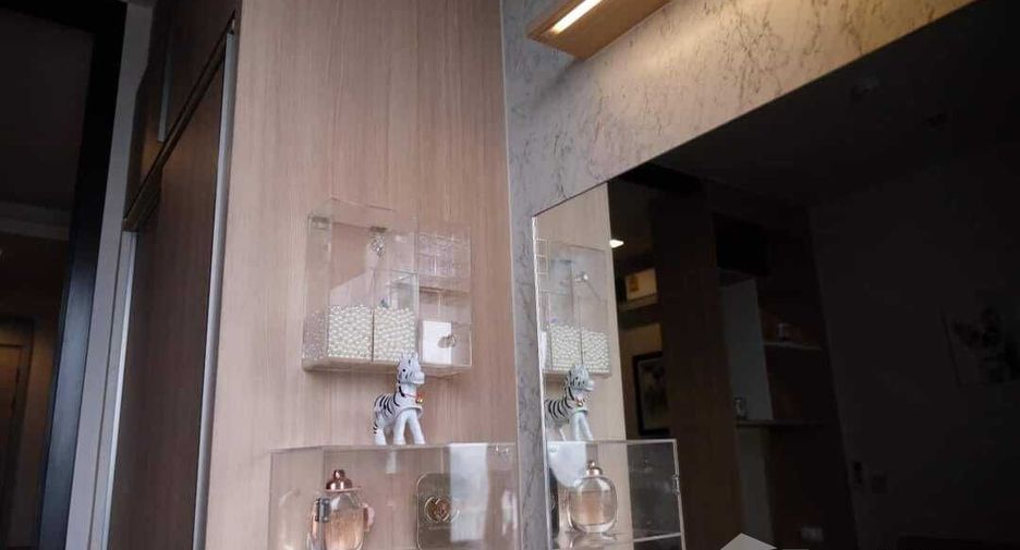 For rent 1 bed condo in Phaya Thai, Bangkok