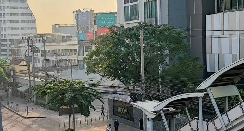 For rent 1 bed condo in Khlong San, Bangkok