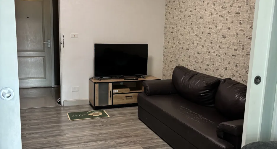 For rent 1 bed condo in Phaya Thai, Bangkok