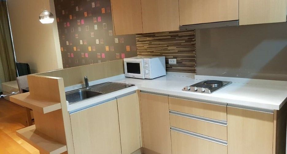 For rent 1 bed condo in Ratchathewi, Bangkok