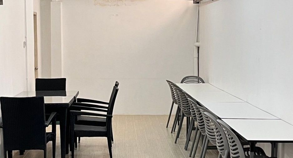 For rent office in Bang Kapi, Bangkok