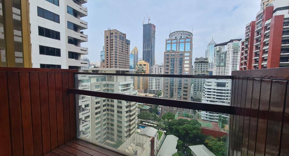 Condo en alquiler de 2 habitaciones en Pathum Wan, Bangkok