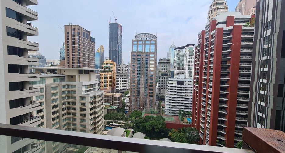 Condo en alquiler de 2 habitaciones en Pathum Wan, Bangkok