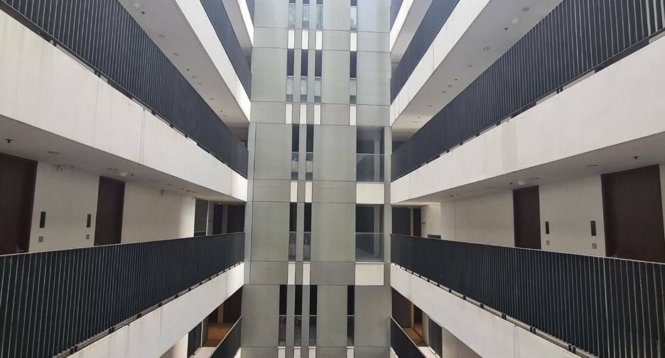 Condo en alquiler de 2 habitaciones en Pathum Wan, Bangkok