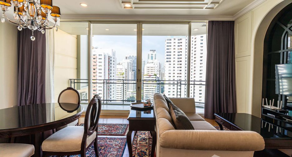 À louer 3 chambres condo à Watthana, Bangkok