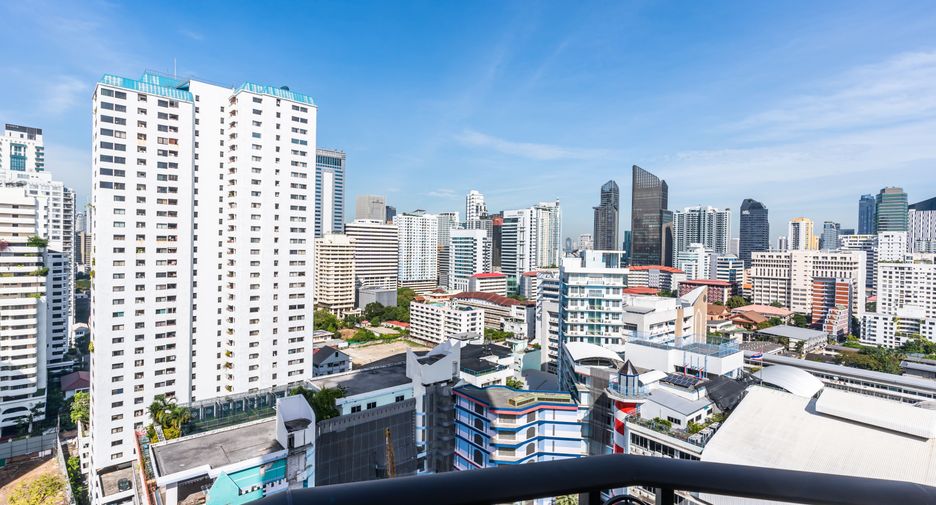 À louer 3 chambres condo à Watthana, Bangkok