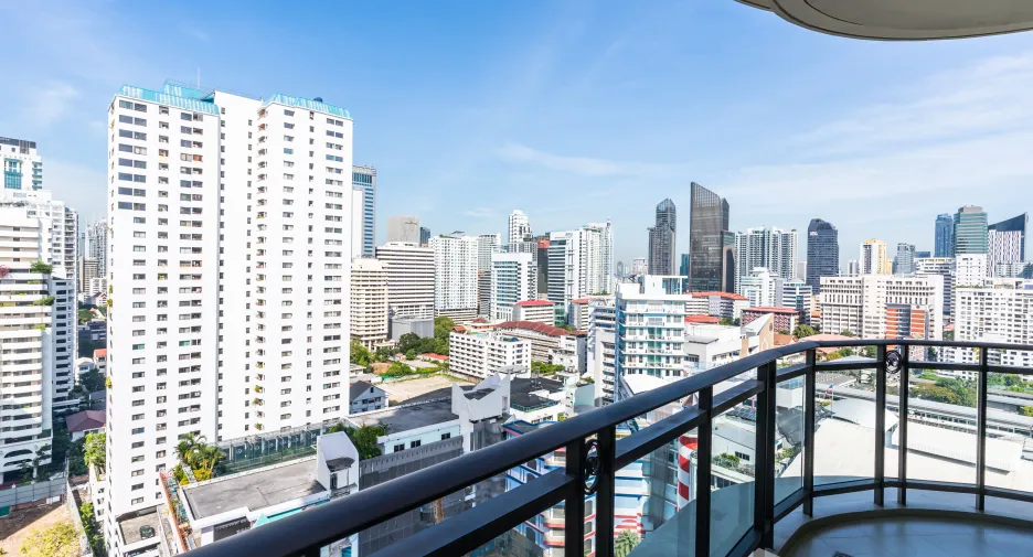 À louer 3 chambres condo à Watthana, Bangkok