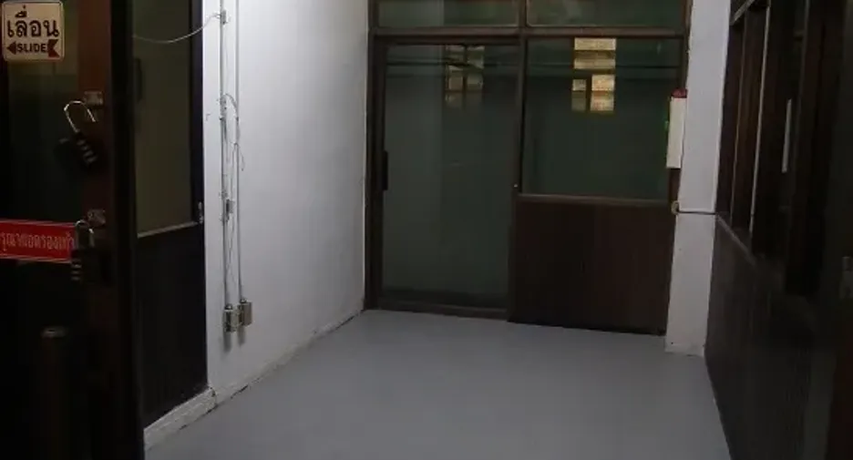 For rent retail Space in Taling Chan, Bangkok