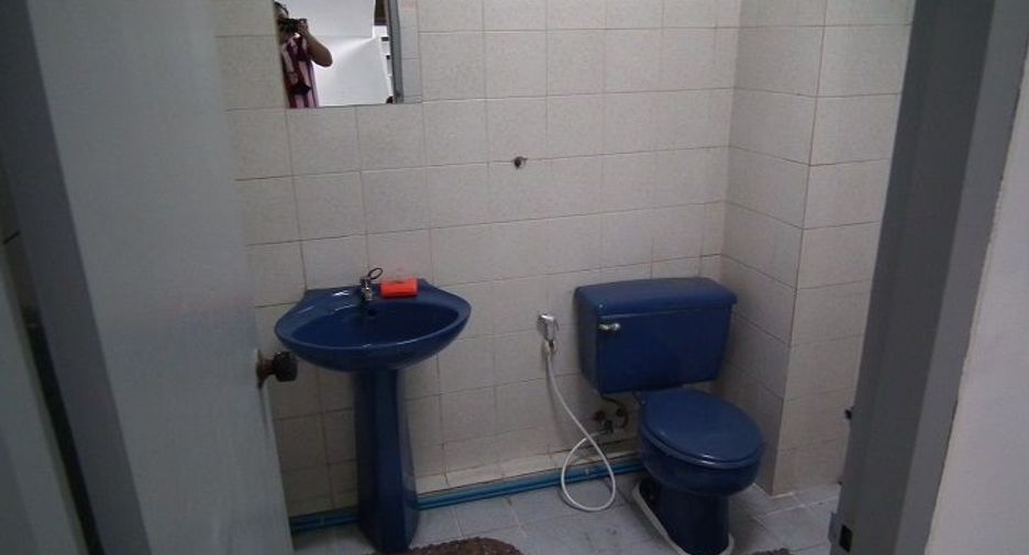 For rent retail Space in Taling Chan, Bangkok