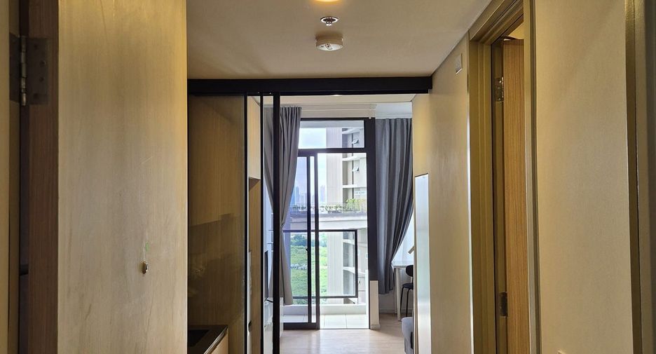 Wohnung zur Miete mit 1 Zimmer in Huai Khwang, Bangkok