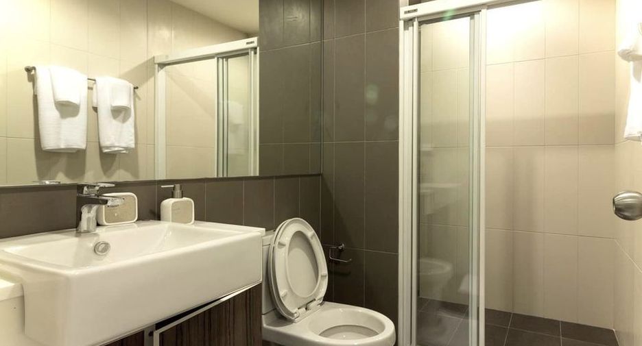 Wohnung zur Miete mit 1 Zimmer in Huai Khwang, Bangkok