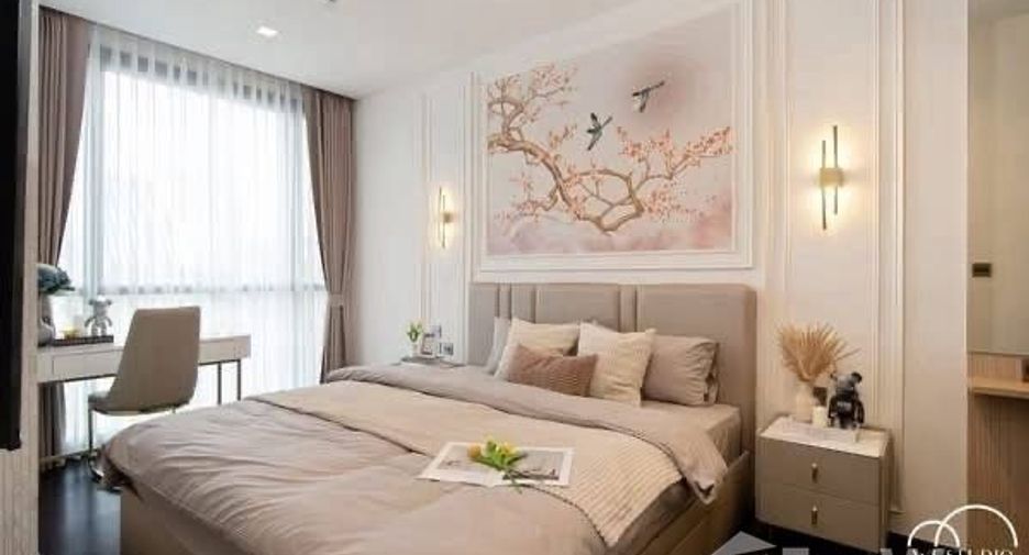 For rent 3 bedrooms condo in Pathum Wan, Bangkok
