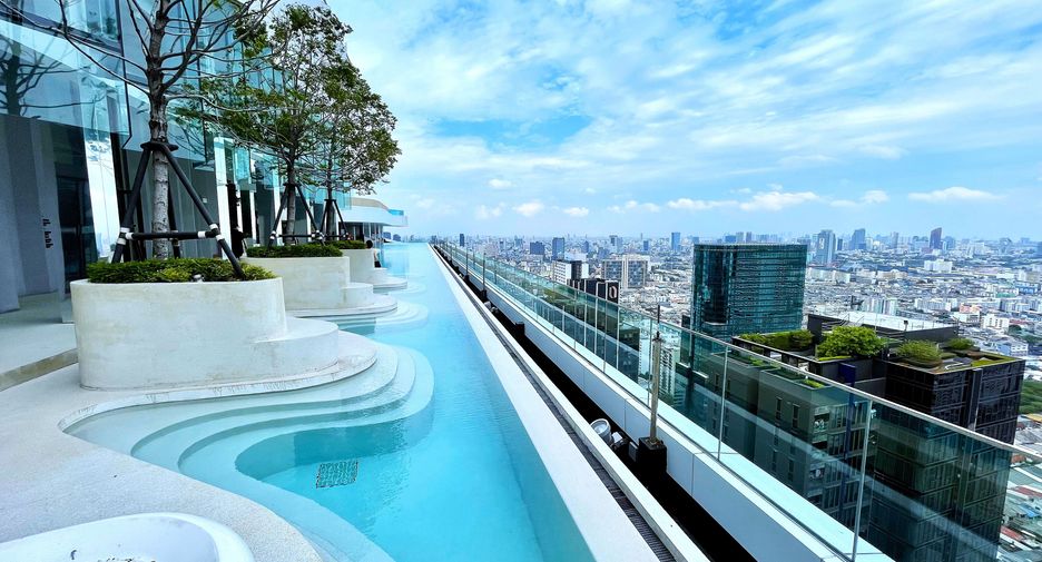 For rent 1 bed condo in Huai Khwang, Bangkok
