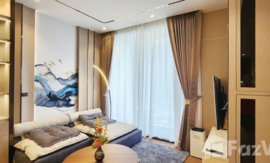 For rent 2 bedrooms condo in Pathum Wan, Bangkok