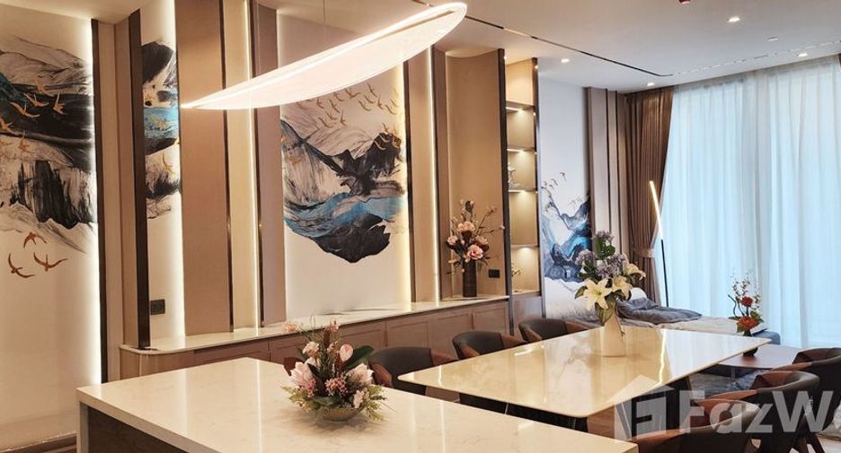 For rent 2 bedrooms condo in Pathum Wan, Bangkok
