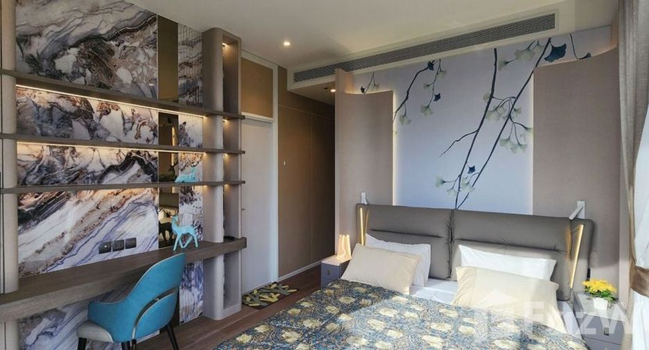 For rent 2 bedrooms condo in Pathum Wan, Bangkok