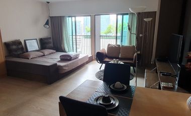For rent studio condo in Khlong Toei, Bangkok