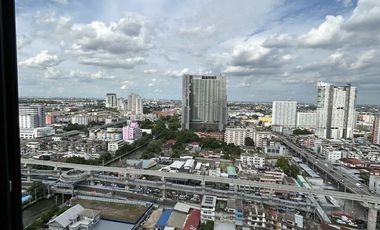 Condo en alquiler de 1 habitaciones en Bang Kapi, Bangkok