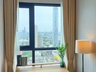 À louer studio condo à Watthana, Bangkok