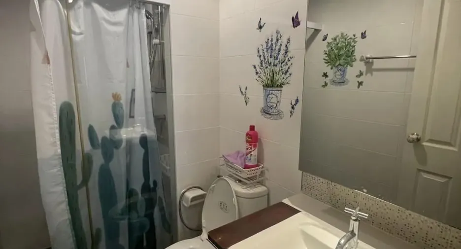 For rent 1 bed condo in Phra Khanong, Bangkok