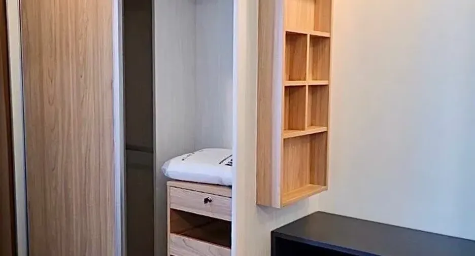 For rent studio condo in Yan Nawa, Bangkok