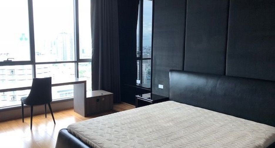 Wohnung zur Miete mit 3 Zimmer in Khlong Toei, Bangkok